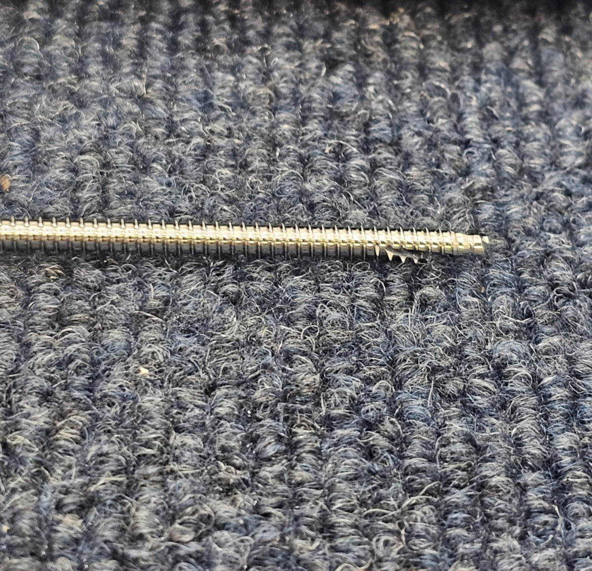 (QTY 2) Stryker 144140: 4.0mm x 140mm Bone Pins, 144000-07, HC597618-AF
