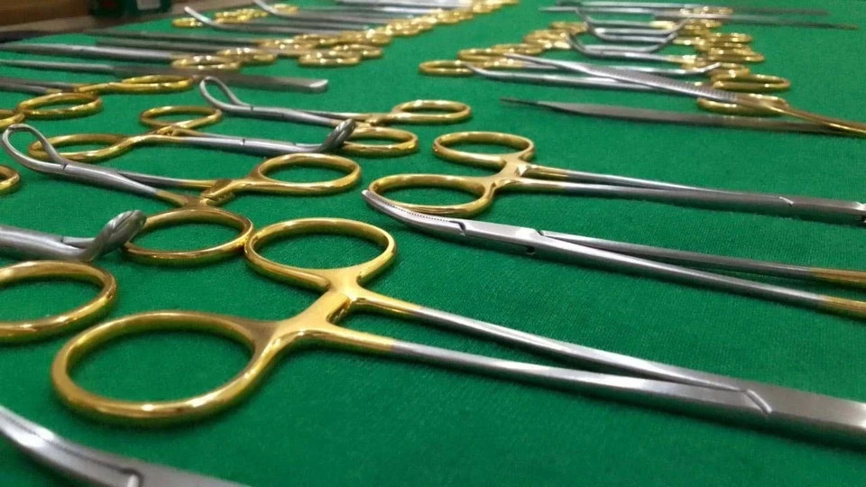 GENERAL SURGERY SPAY PACK SET OF 40 PCS GOLD HANDLE SURGICAL INSTRUMENTS KIT