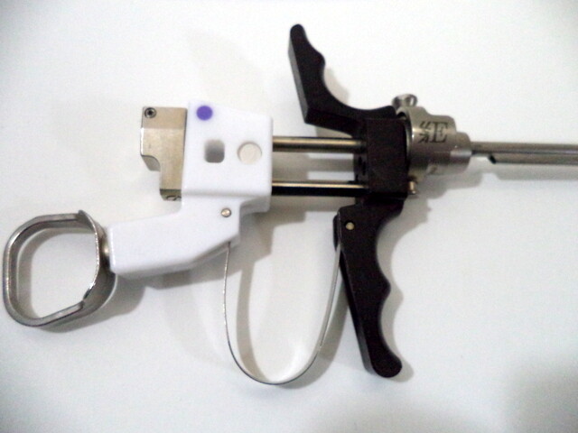 ACMI EIWE Elite Passive Spring-Loaded Urological/Surgical Instrument A