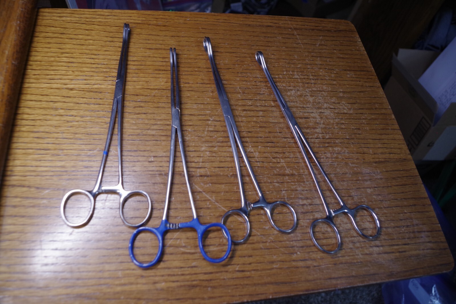 Misdom-Frank Surgical Forceps 9″, Good condition!