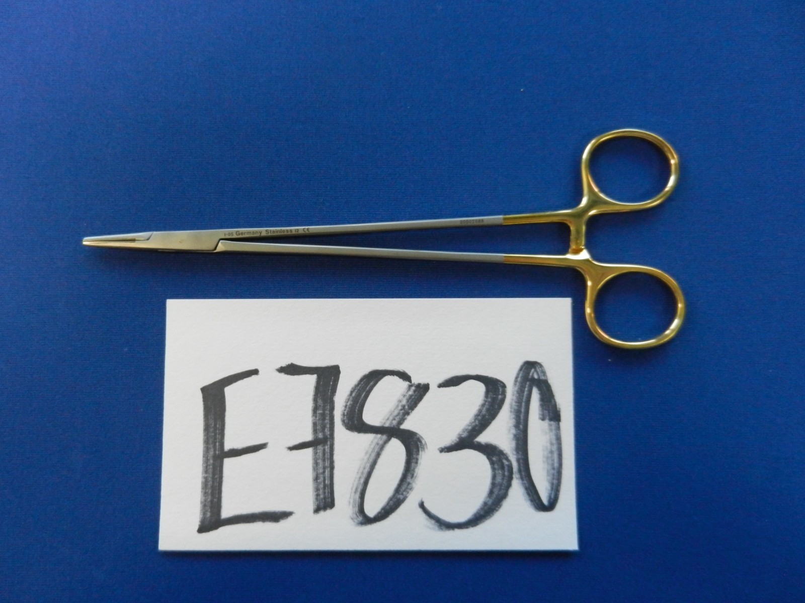 Jarit 123-131 Crile Wood Straight Serrated Jaw Needle Holder 18cm Overall Length