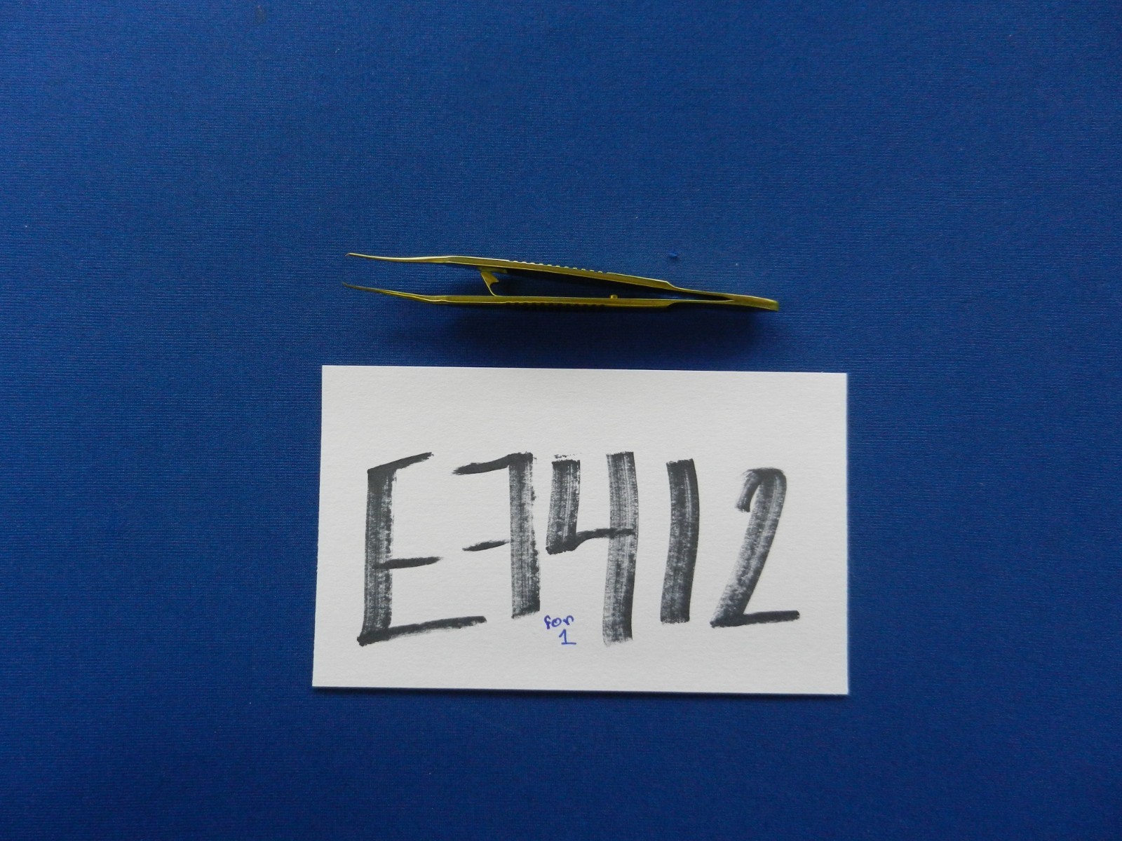 E7412 Ambler OF181-01L Stern Castroviejo 2×3 Tooth Forceps 4″ Overall Length