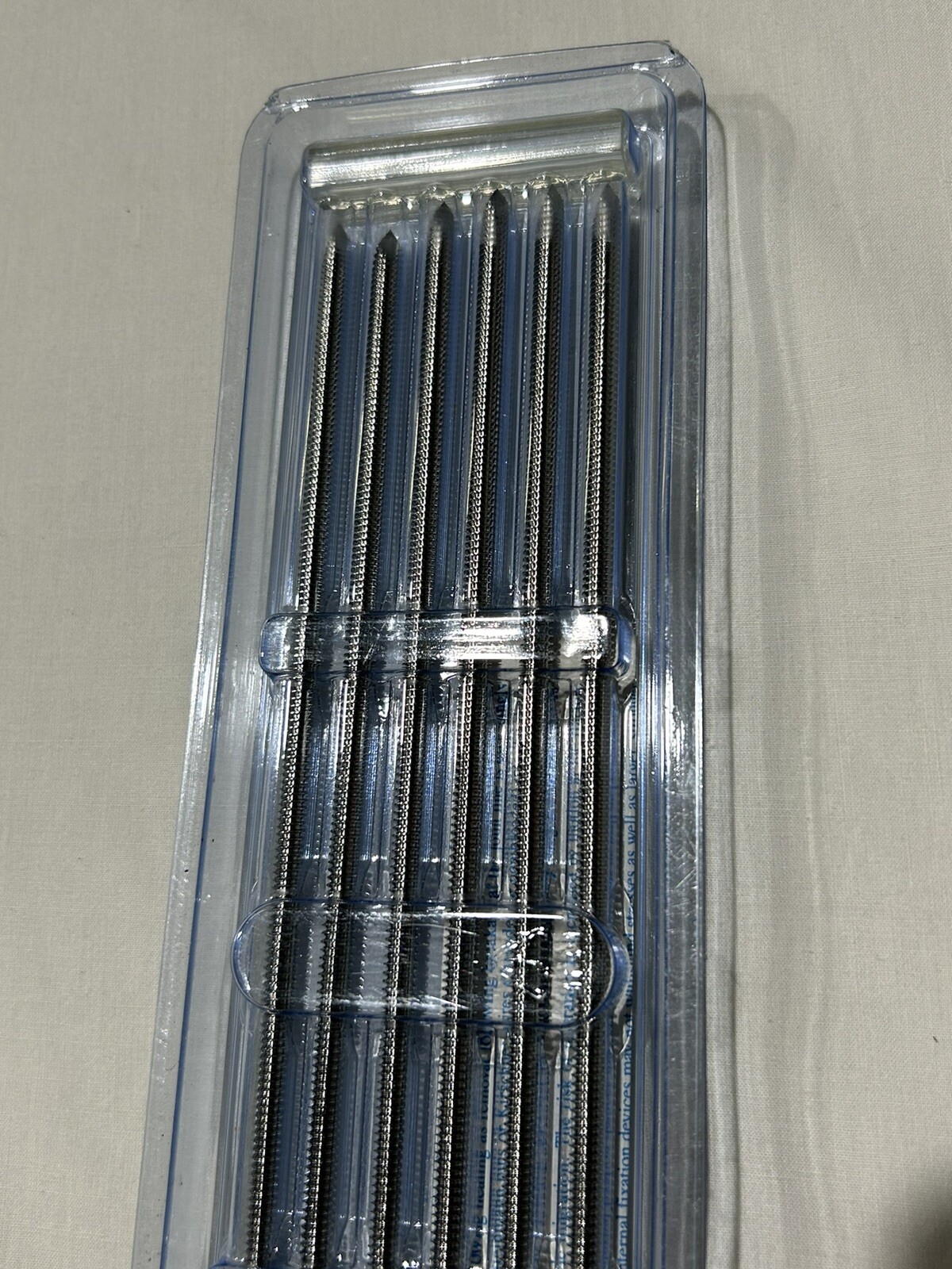 Zimmer Threaded Steinmann Pins 3/16 (4.8mm) 2620-11/ Box of 6 Pin.