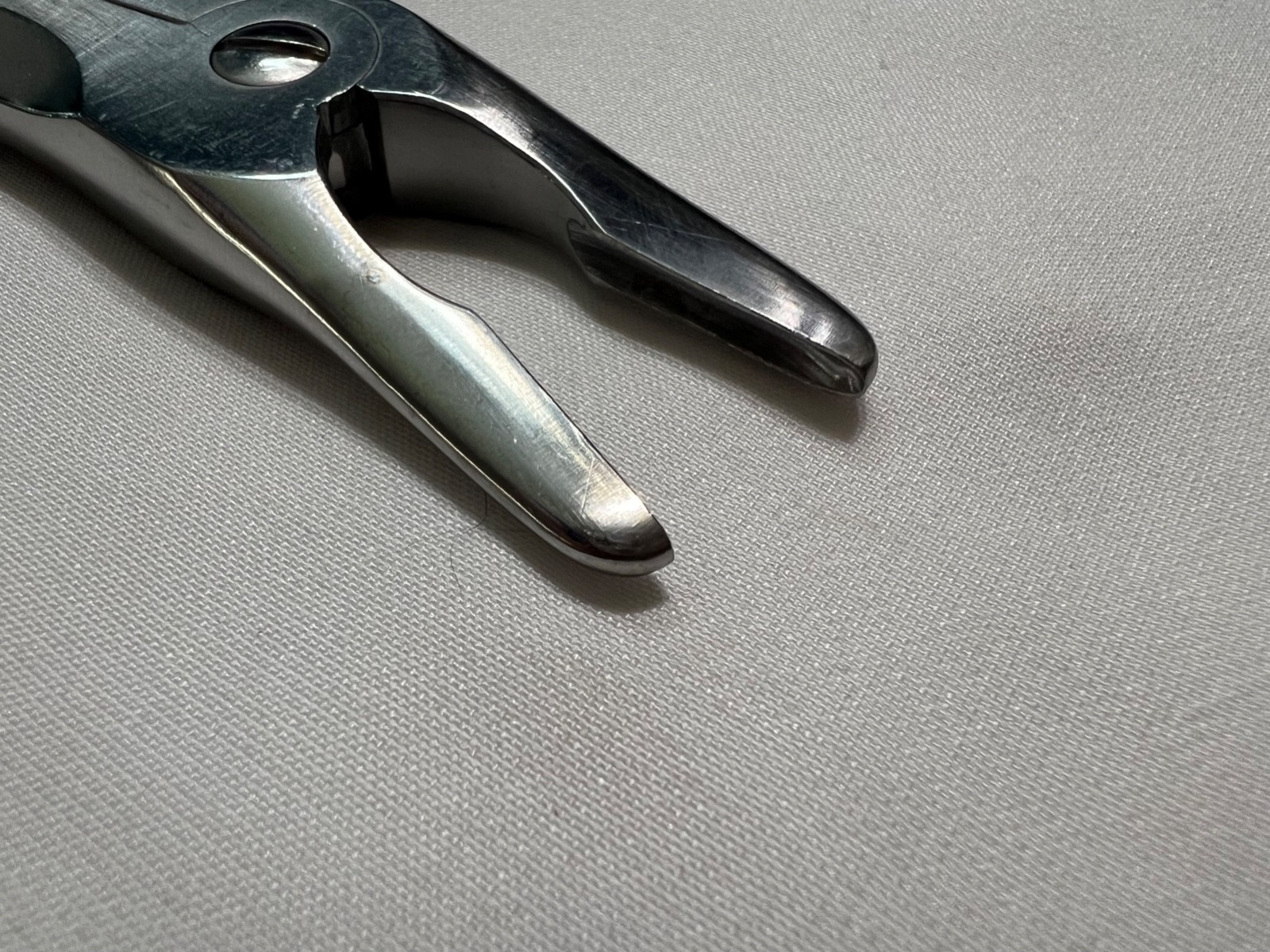 K. Medic KM47-492 Leksell Ronguer Slight Curve 3mm X 16mm Bite 9.25″ Length