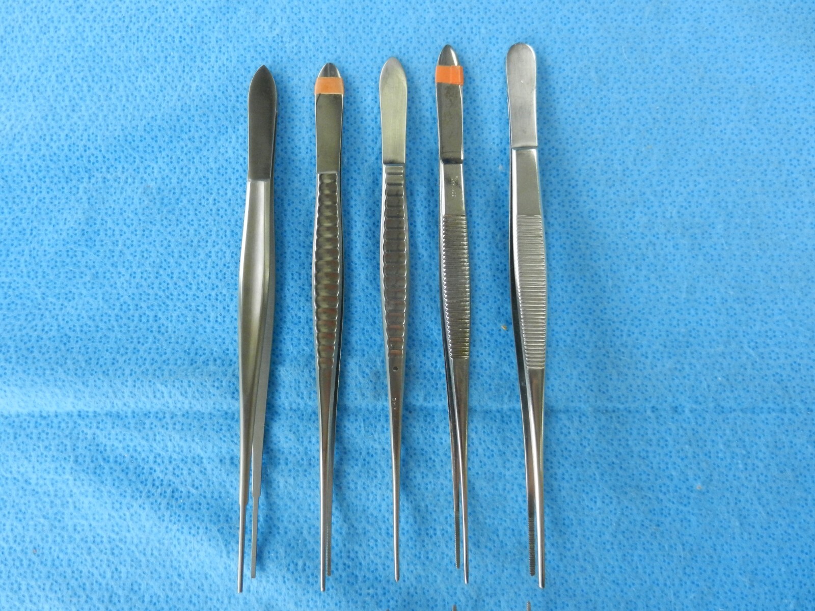 D9147 V. Mueller Weck Codman Straight Forceps Approx. 18cm Length