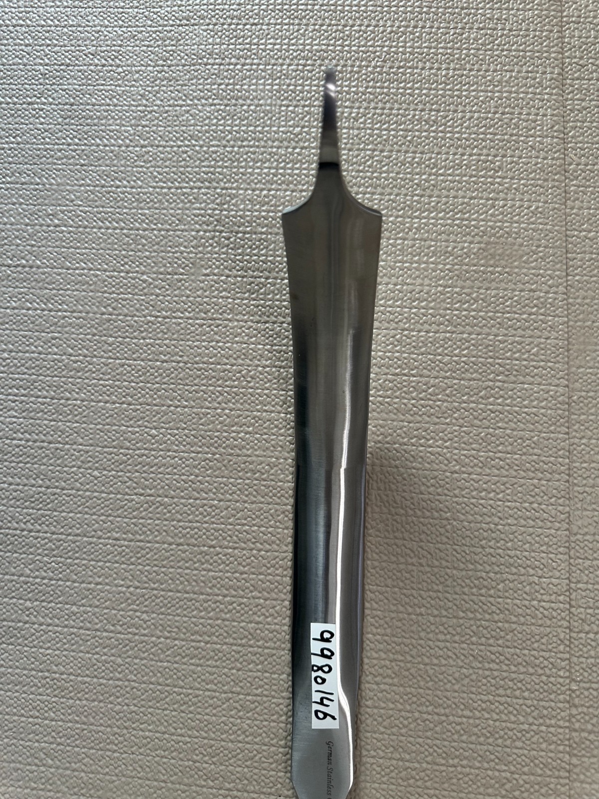 WM9980146—–BIG HOHMANN RETRACTOR FOR ( HIP SURGERY)