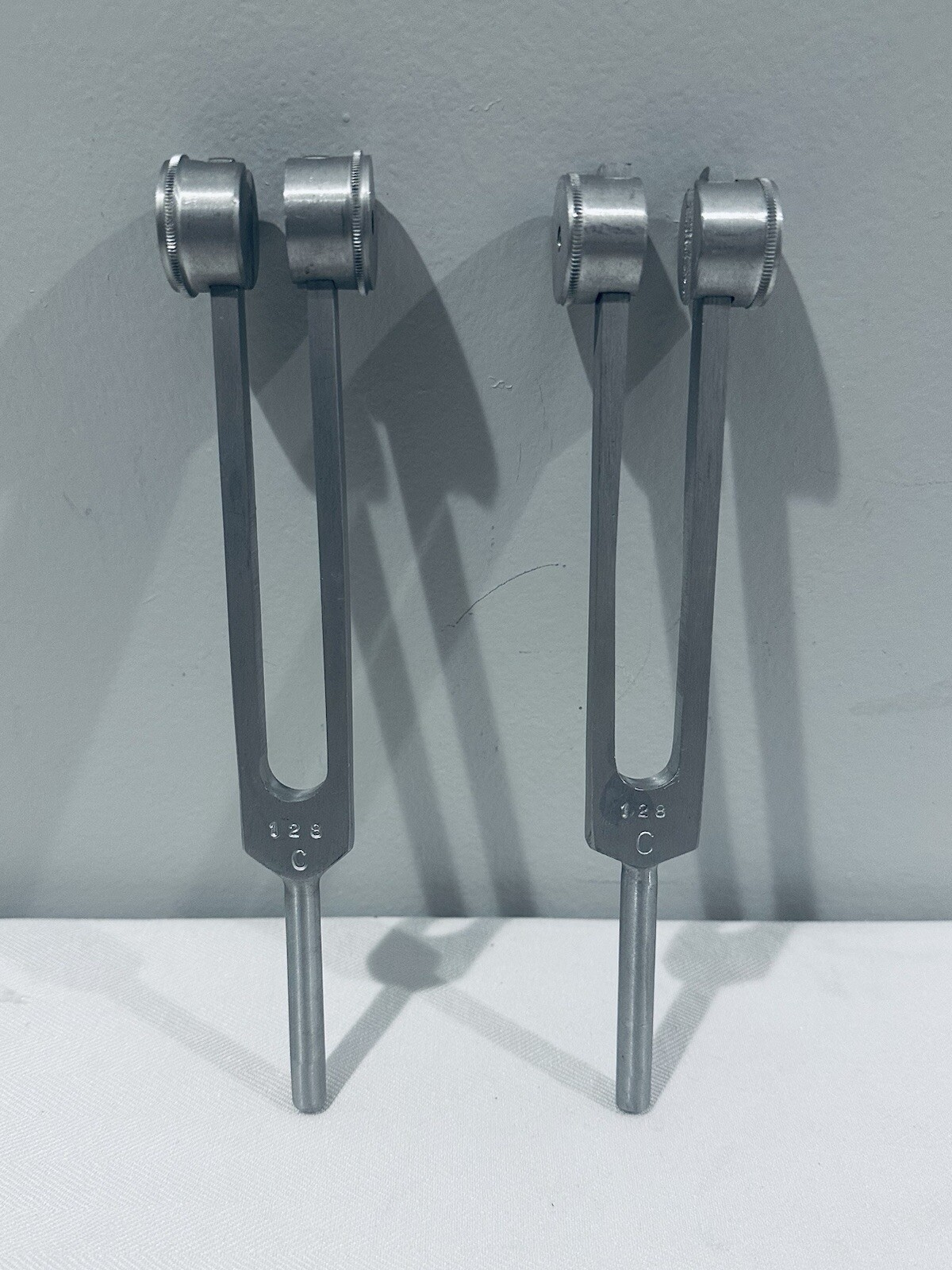 Pair Of 2 Tuning Forks, Aluminum Alloy, Vibration C-128, Premium