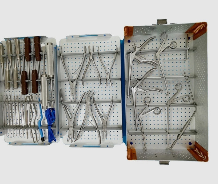 Lumbar Spine Surgery Set With Sterilize Box Orthopedic Instruments