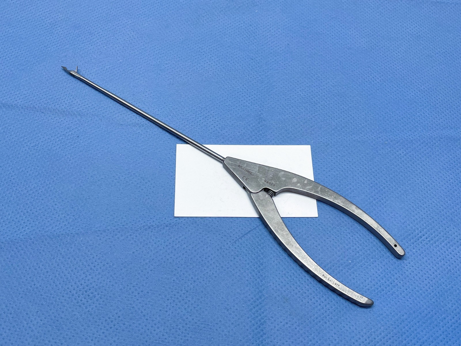 Arthrex AR-11880E BirdBeak Suture Passer, Non-locking, Straight, Evolution
