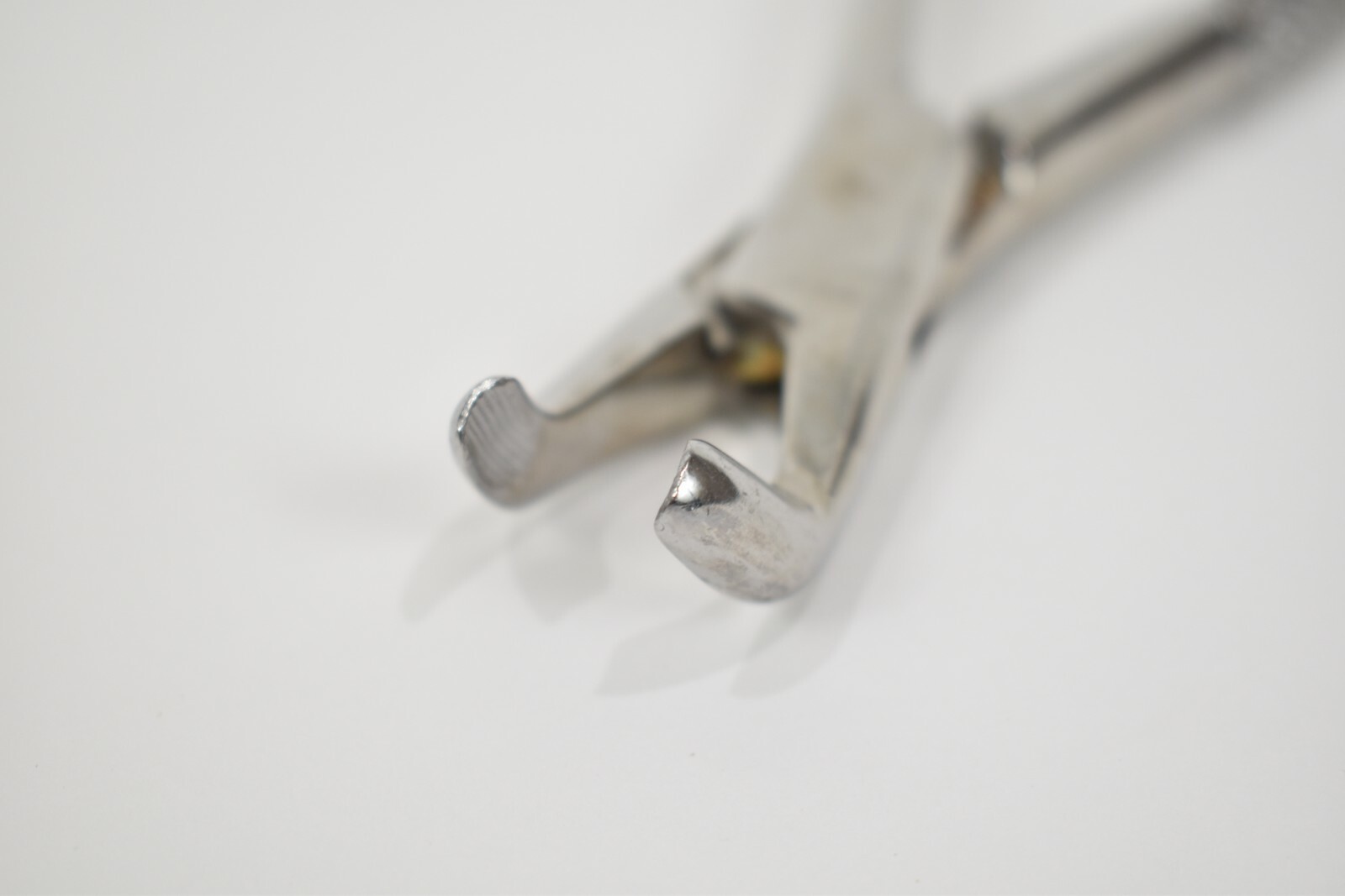 Dentist Extracting Forceps 222 Lower Molars Surgical Stainless Steel