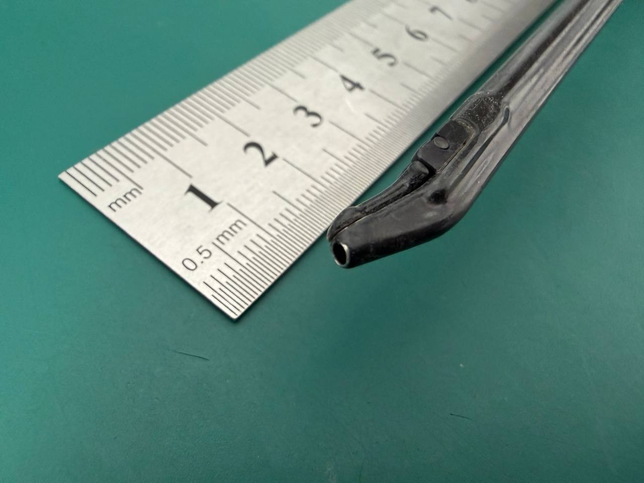Karl Storz 461010 Bipolar Forceps 15°Upturned Suction Channel 12.5cm