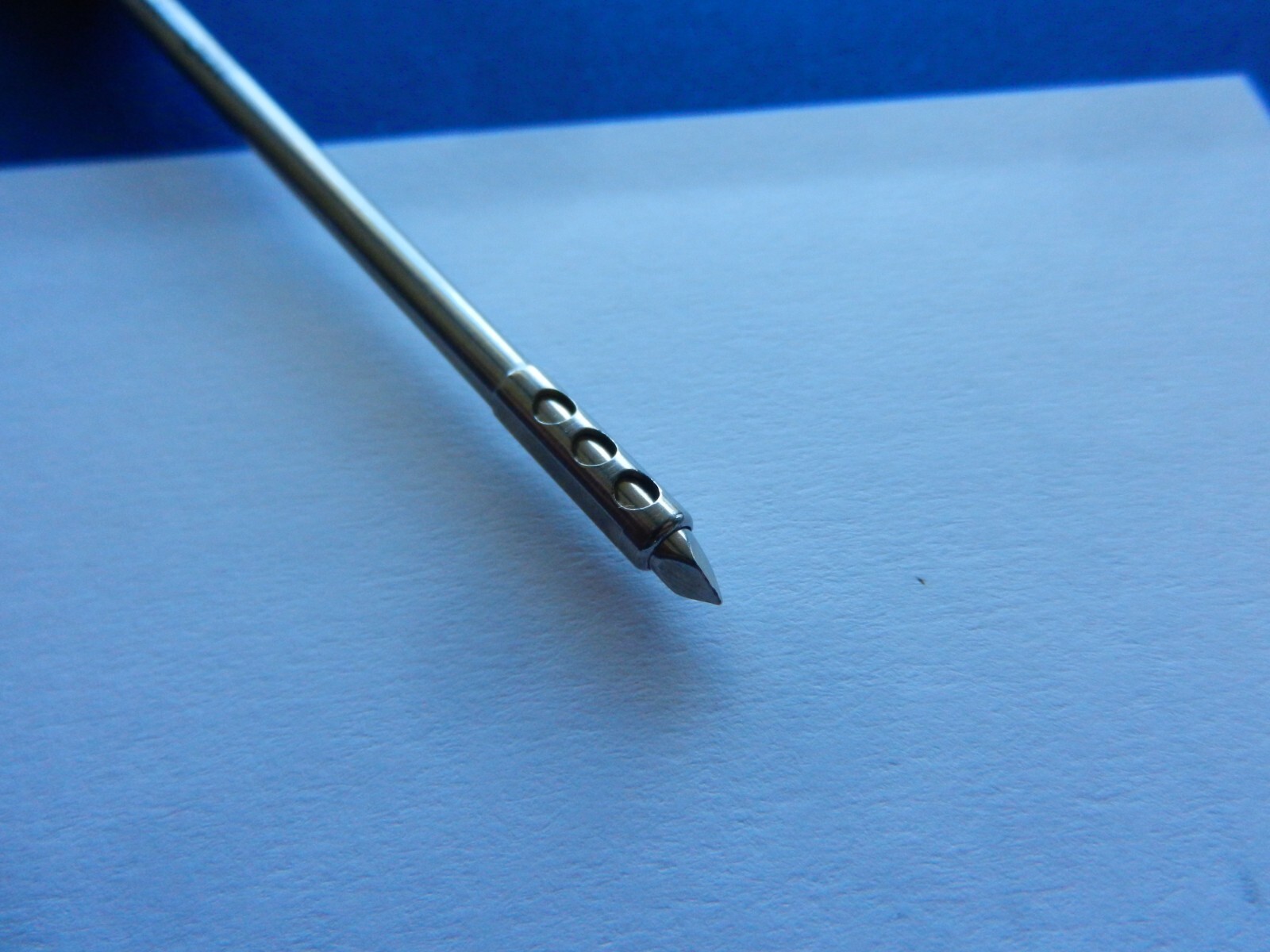 E894 3M Surgical Arthroscopic Cannula 83250 and Trocar 83251
