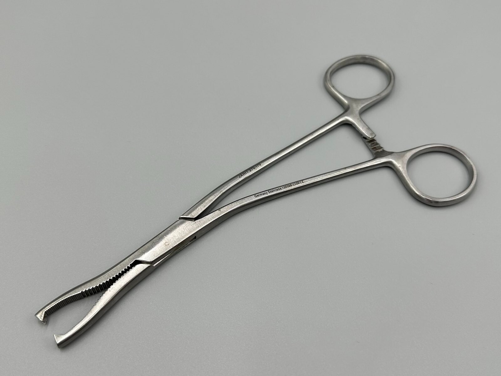 Jarit 270-175 Dingman Cartilage Clamp, 7.5″