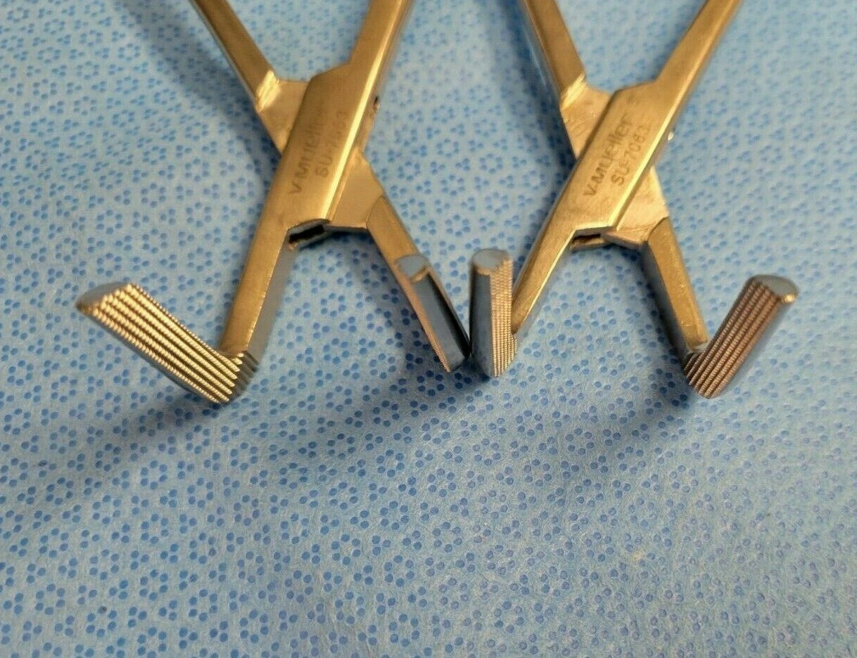 Set of 2 V.Mueller SU 7063 Right Angle Colon Clamp Orthopedic Trauma