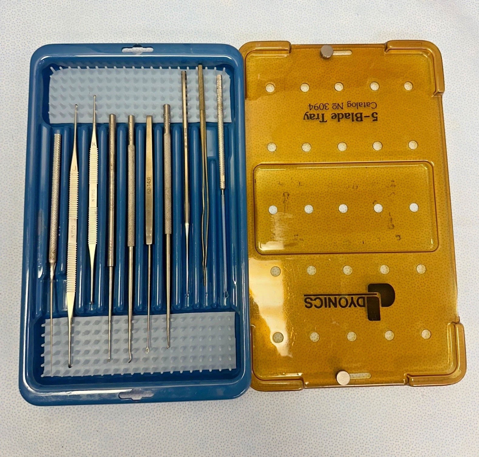 11 Piece Storz ENT Ear Pick Set , ENT Instrument Set Otology Curette Set w/ Case