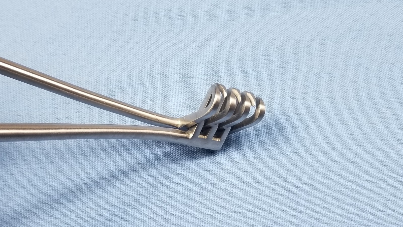 German Stainless Steel Weitlaner Retractor 378153