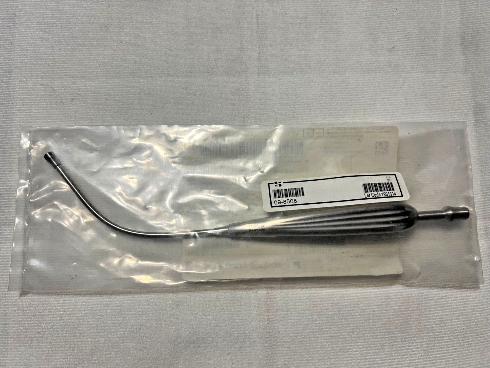 Symmetry Surgical 09-8508 Andrews Pynchon Suction Tube w/ Removable Tip 9-1/2″ L