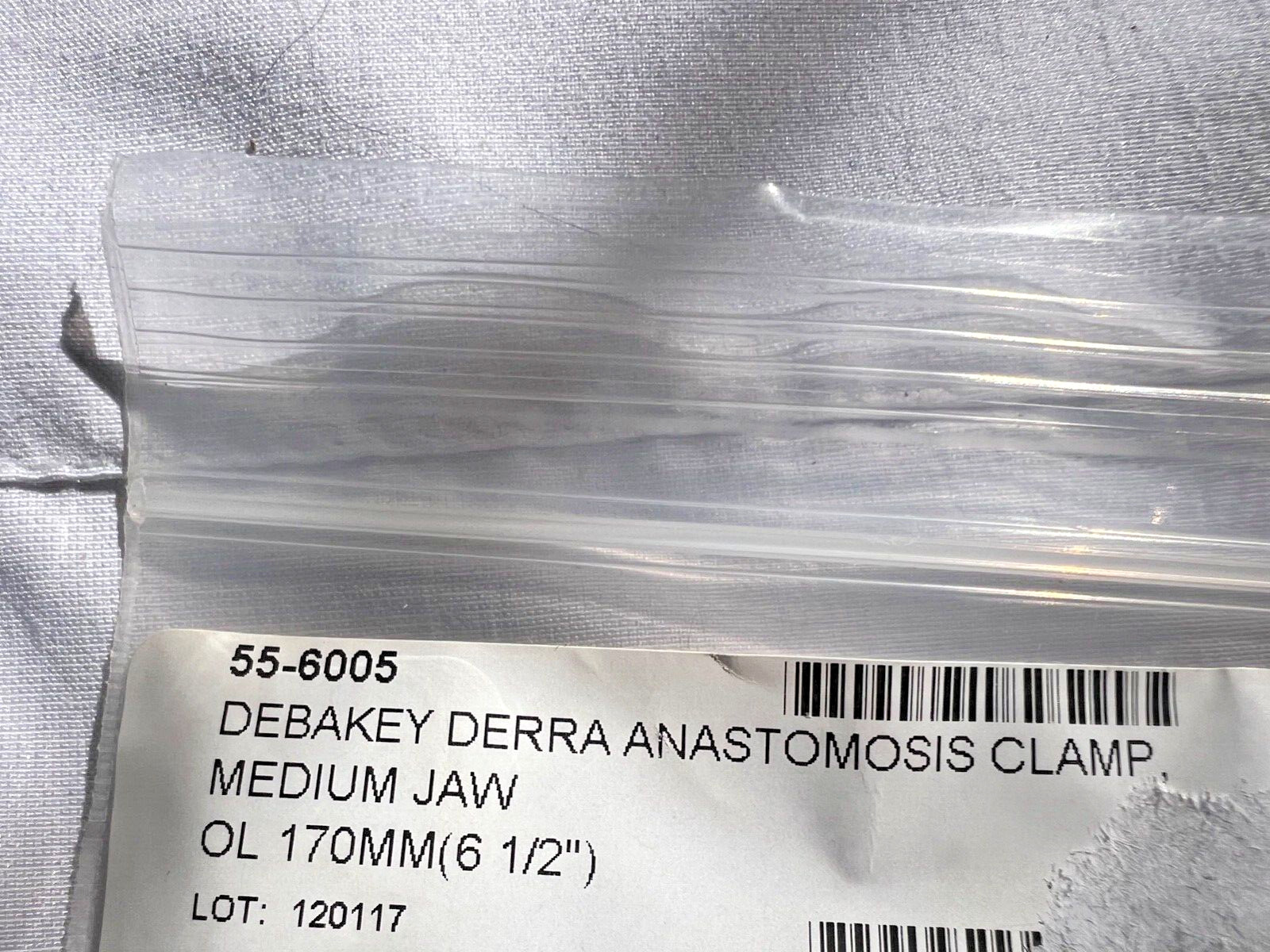 Symmetry Surgical 55-6005 DeBakey-Derra Anastosmosis Clamp Medium Jaws 6.5″ L
