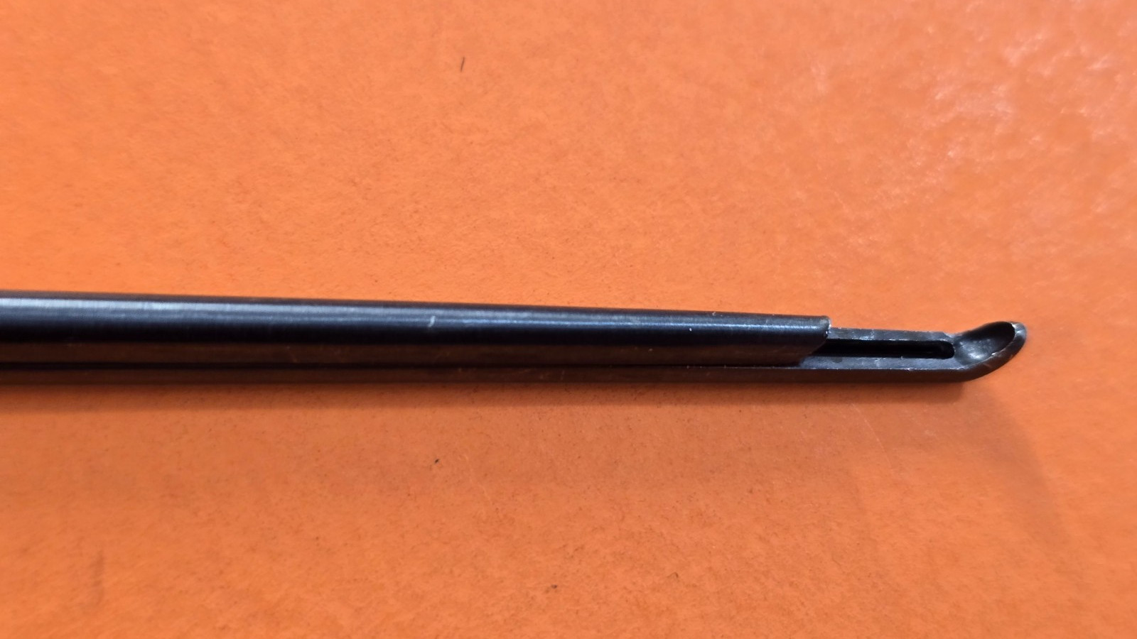 WIGGINS Surgical Kerrison Rongeurs 2mm x 8″ Shaft 40 degree Black Coated