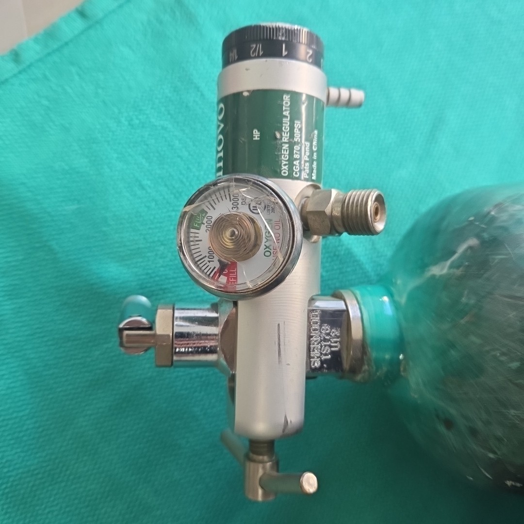 Luxfer Jumbo D With Toggle – 613 Liters At 3000 Psi – M22A, VALVE INCLUDED