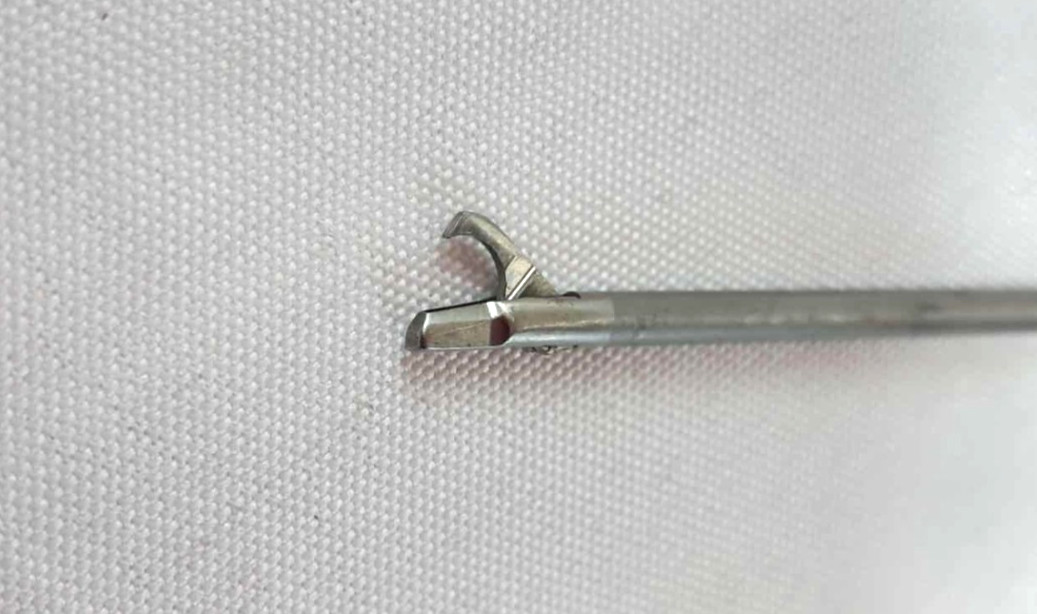 SHUTT-Linvatec 2.10011 Arthroscopic Micro-Scissors, 2.7mm, STR