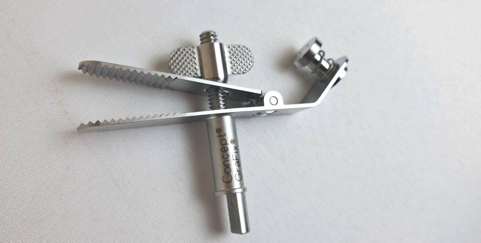Linvatec PS8822 Concept Grafix Graft Clamp