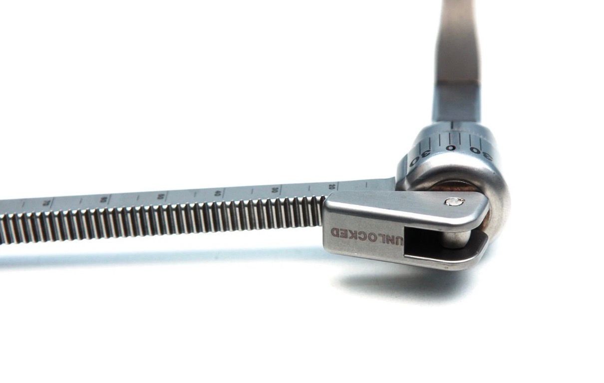 Globus Medical Adjustable Casper pin Retractor Orthopedic Instruments