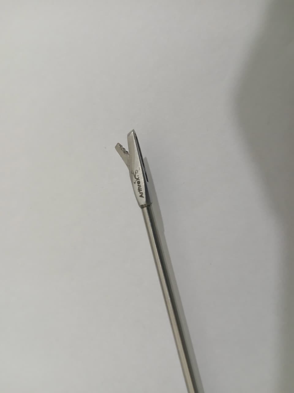 Arthrex AR-11000 Punch Standard Straight Tip, 2.75 mm Straight Shaft top Quality