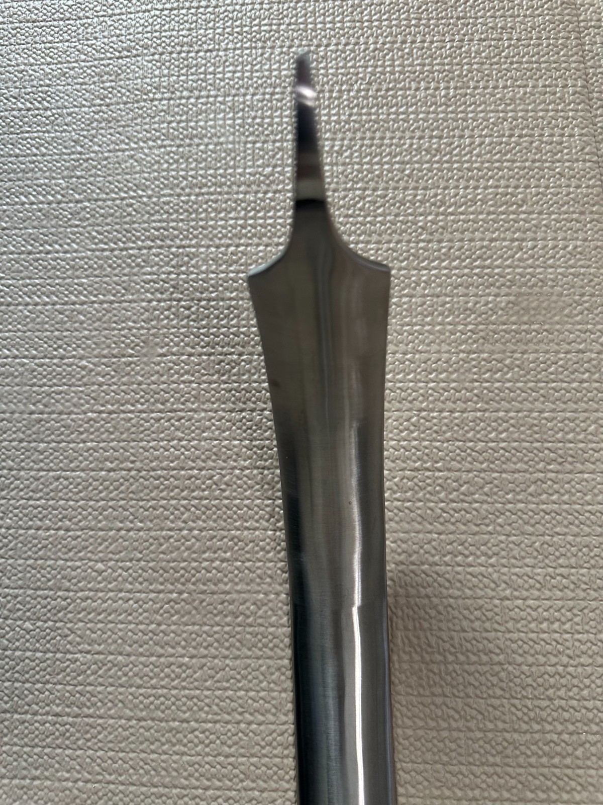 WM9980146—–BIG HOHMANN RETRACTOR FOR ( HIP SURGERY)