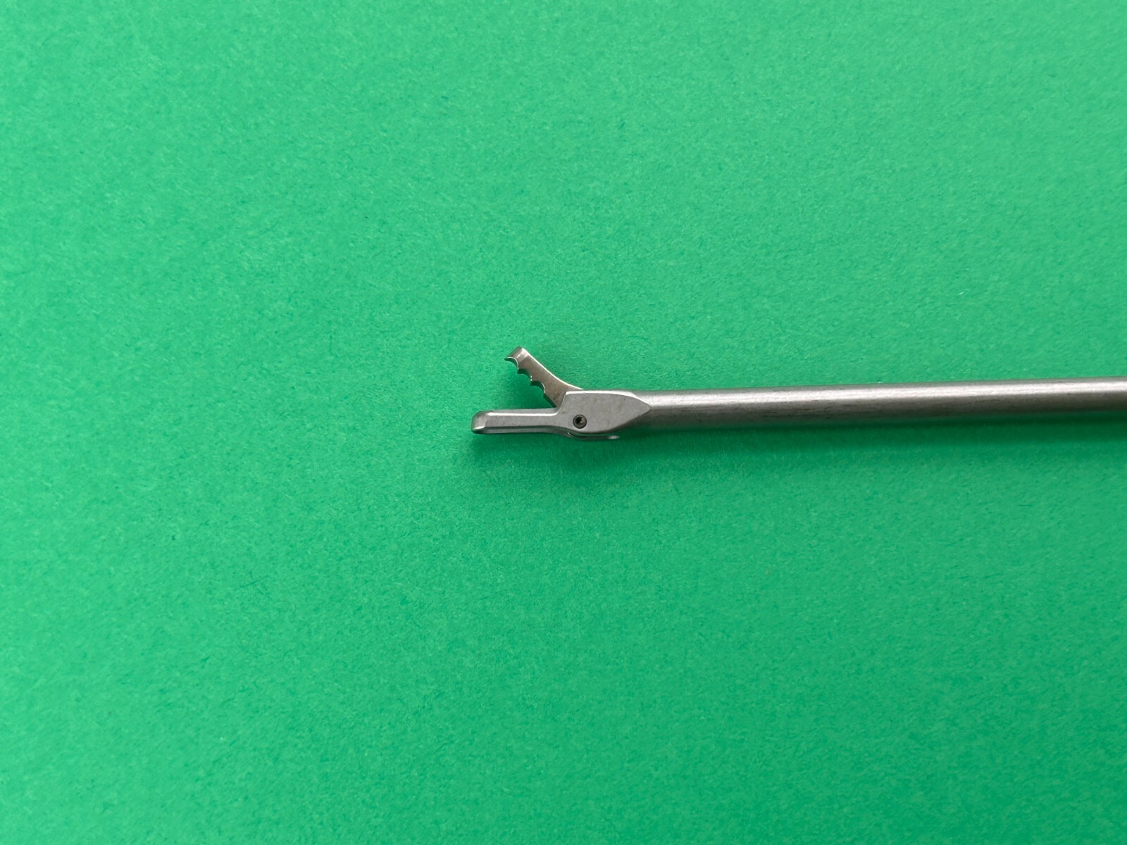 MedTREK Surgical Arthroscopic Grasping Forceps 3.0mm Straight
