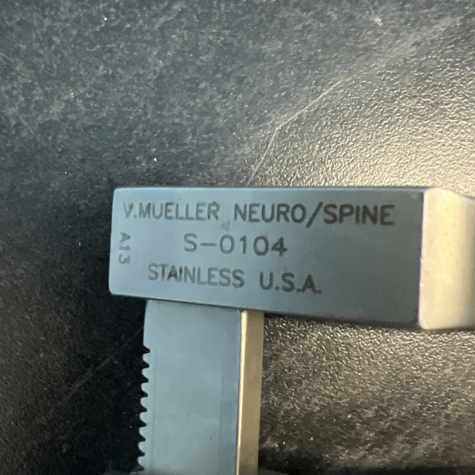 V. Mueller S-0104 Shadow-Line Right Distractor, 120mm, Neurolog, Spine