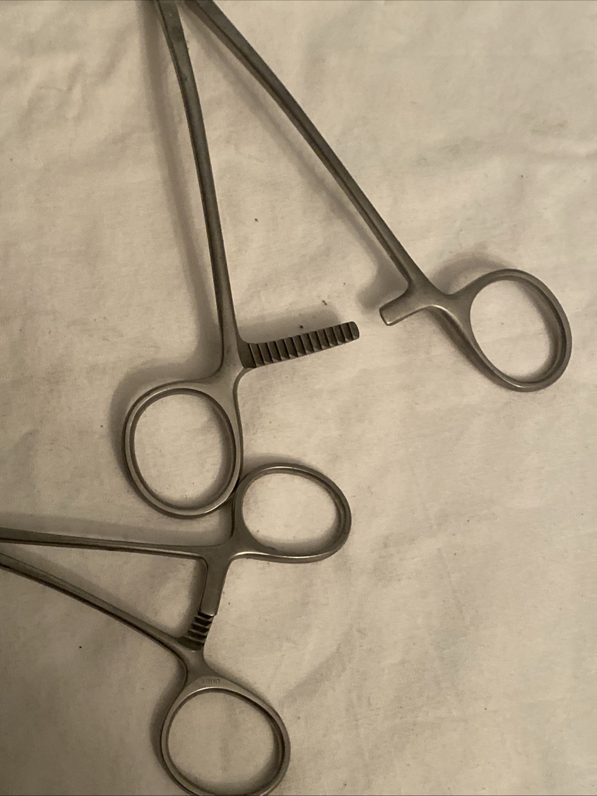 V Mueller CH7251 CH6199 Clamp Ring Handle Ratchet Lock Medical Surgical