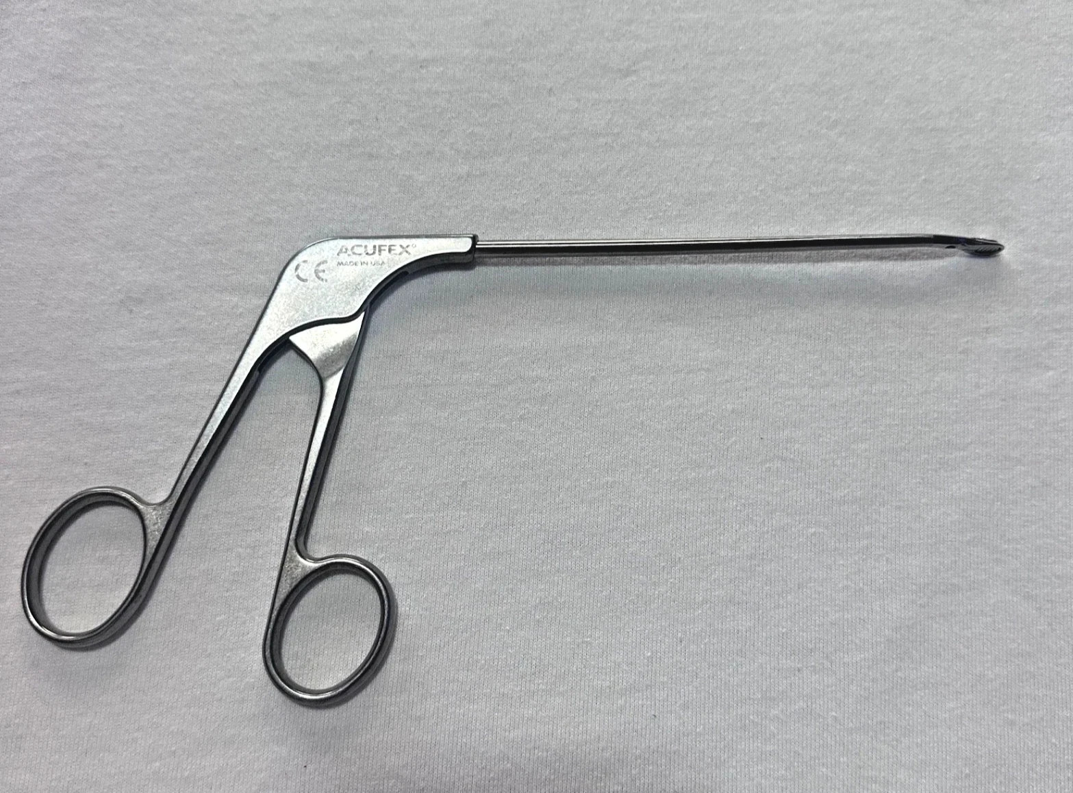 Acufex 7207201 Oval Straight Punch Forcep Arthroscopy Used but we made new look