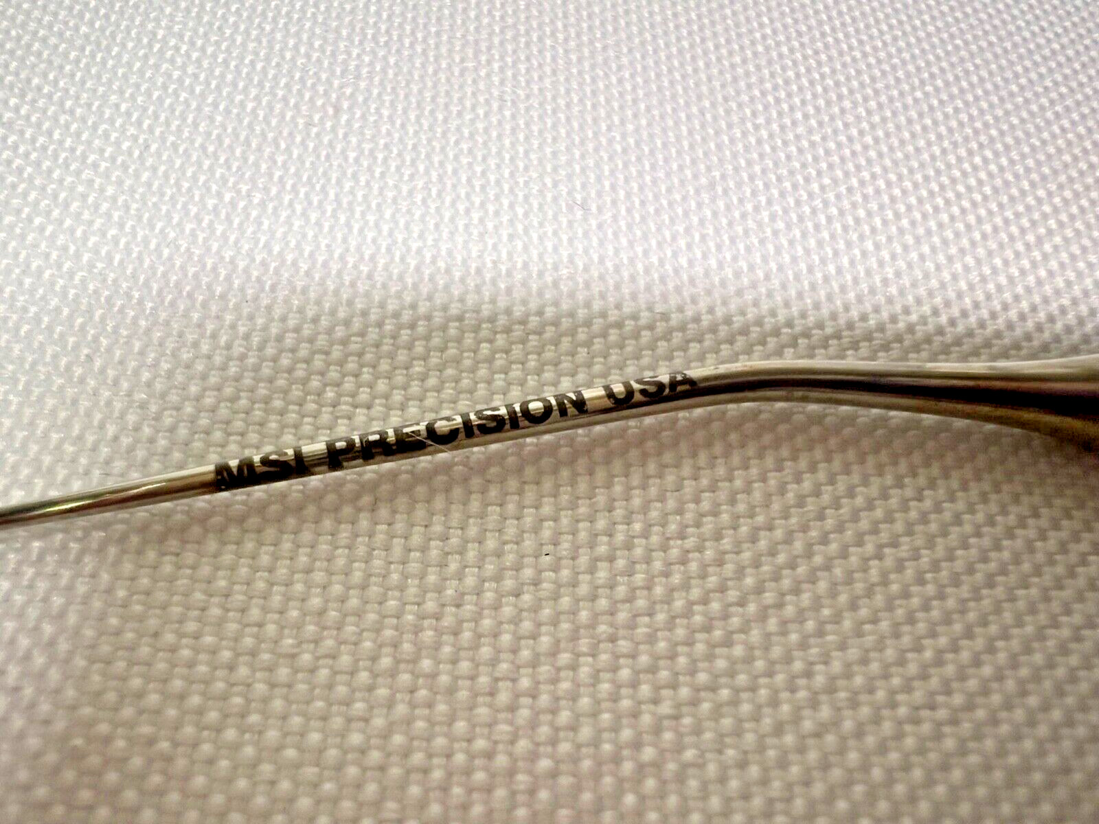 MSI Precision Instruments USA Schuknecht Hook 0.3mm Curved Up