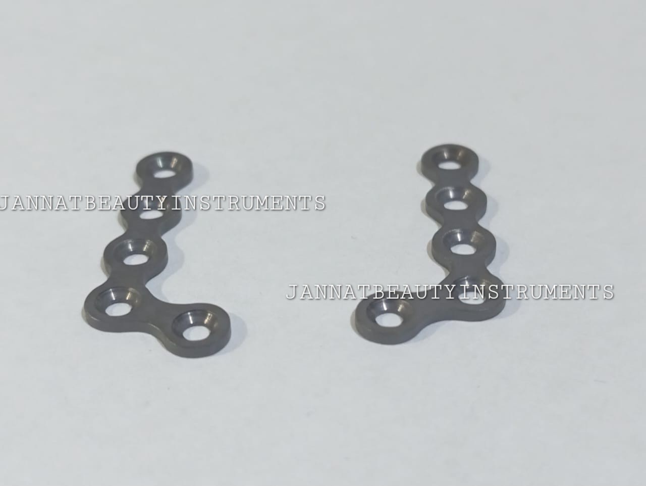 Mid Face Maxillofacial Titanium Plates 1.5mm/2.0mm (20pc)