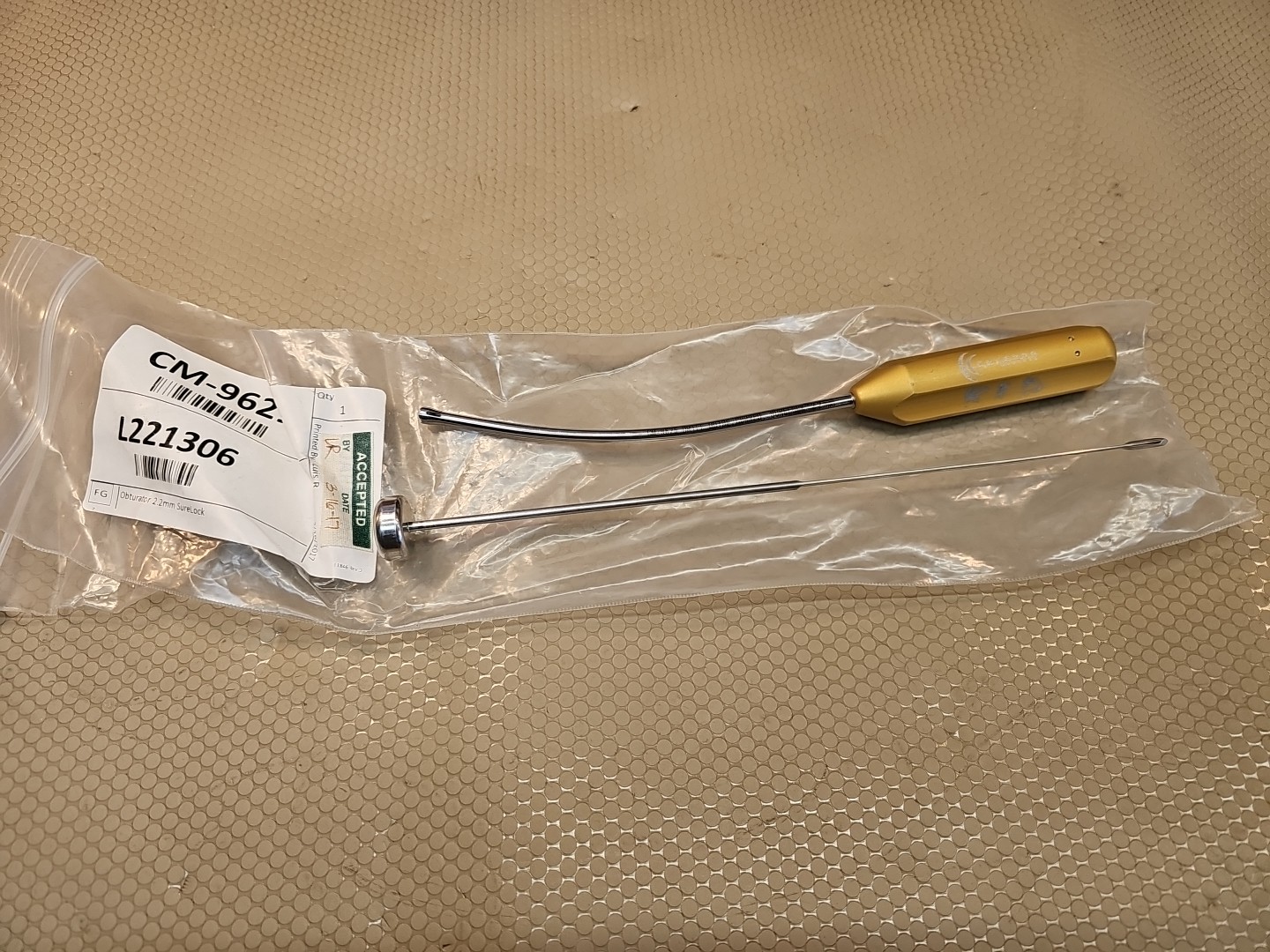 Cayenne Medical Surgical Orthopedic Curved Drill Guide CM-9625