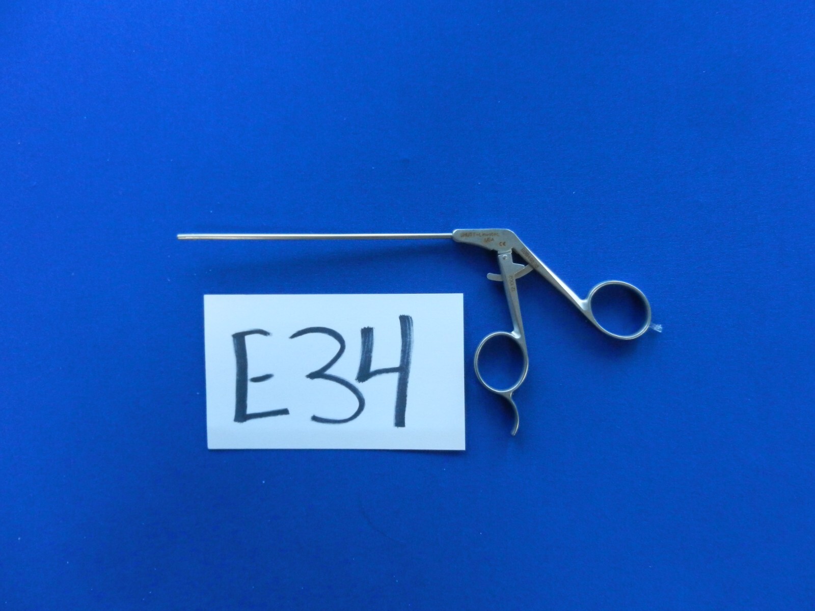 E34 Linvatec 2.75mm Straight Alligator Grasping Forceps 13cm Long 12.1002