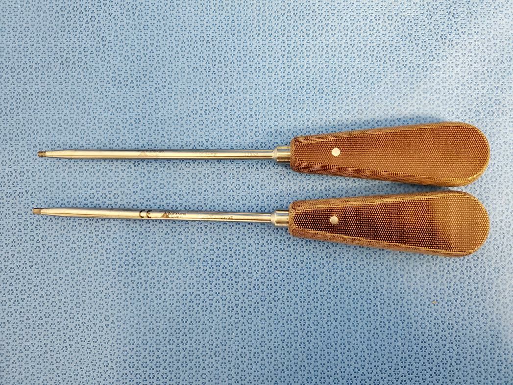Medtronic Sofamor Danek 105-166 Spinal System 5.5mm Low Profile Crosslink Module