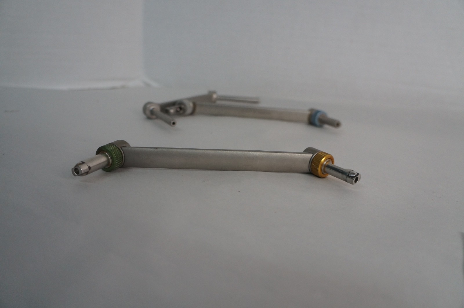 (3) Smith & Nephew Orthopedic Surgical 1.7mm 2.5mm 3.2mm 3.5mm Drill Guides