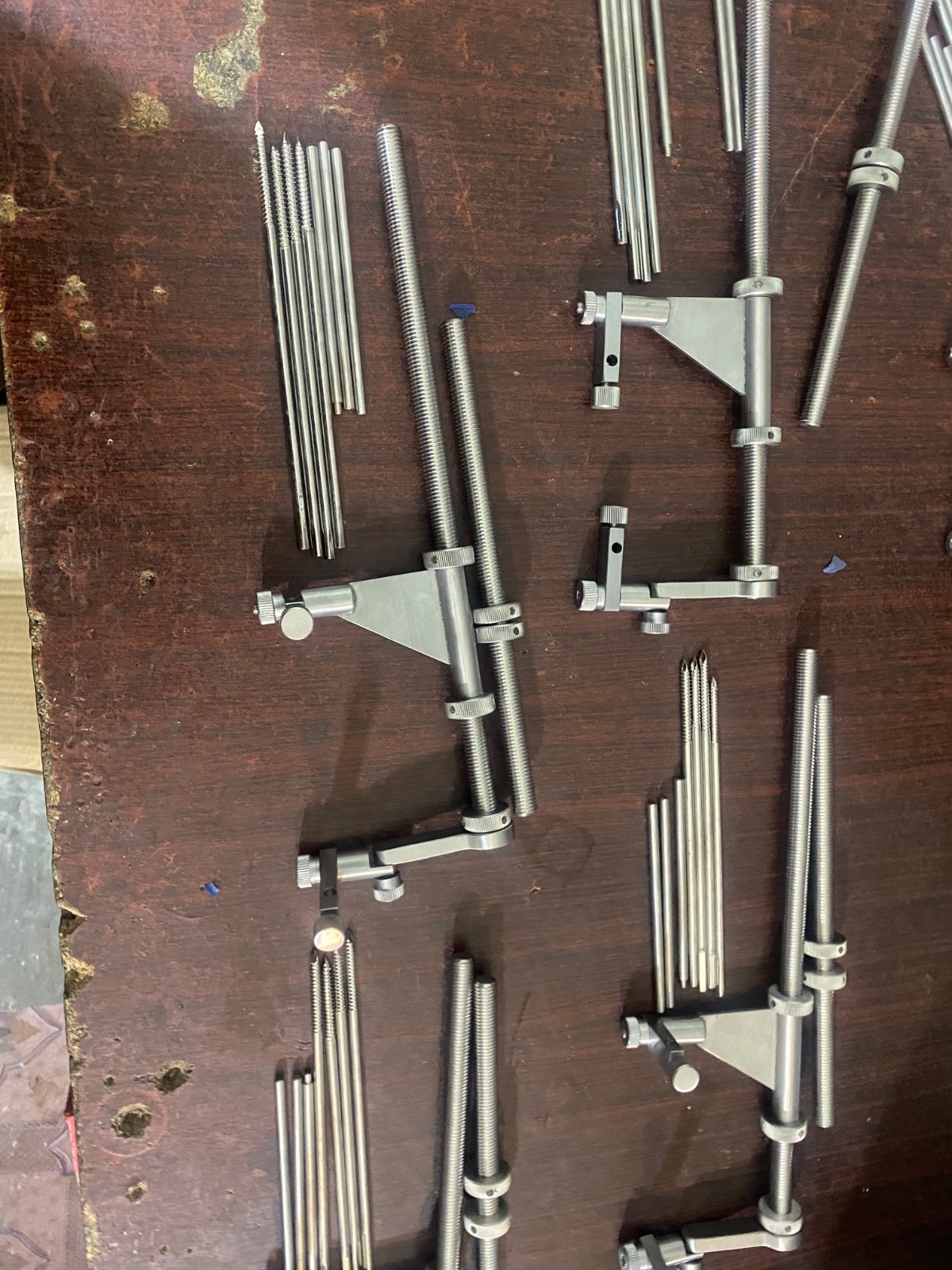 Femoral Distractor Surgical instruments one set