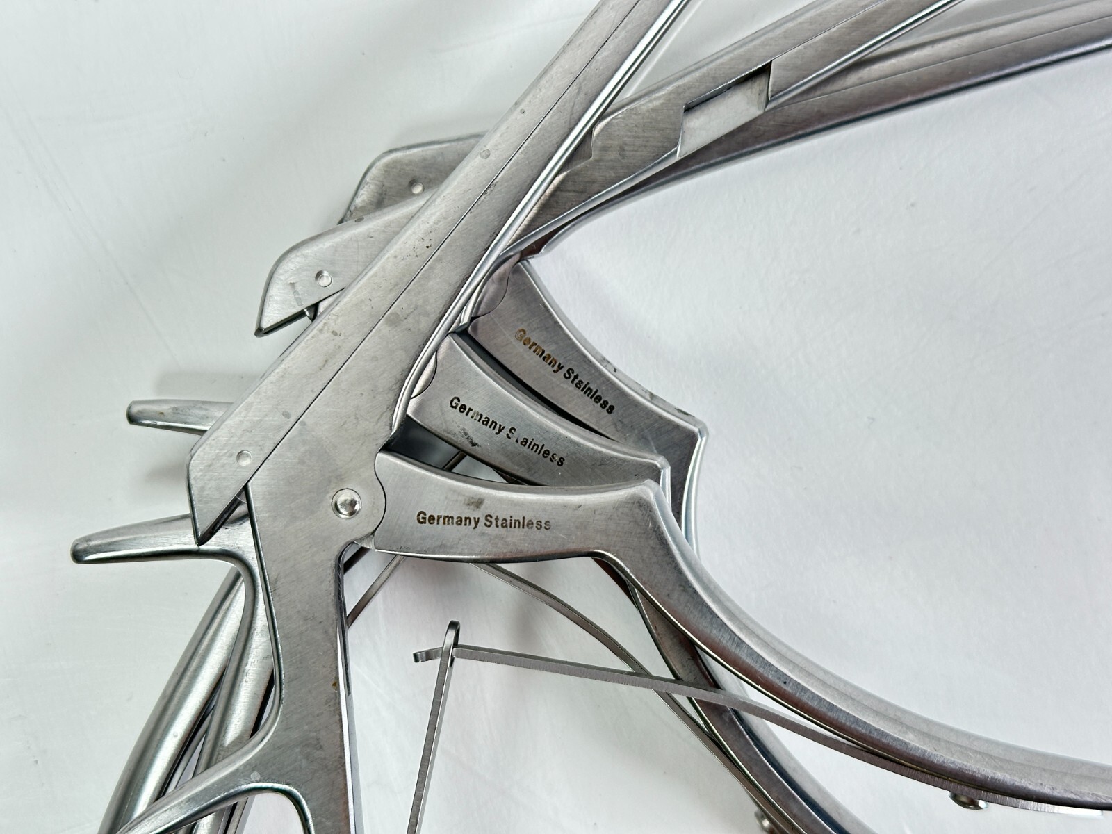 Orthomed OM48-0016, OM48-0024,20 Surgical Orthopedic Holding Forceps (Lot Of 3)
