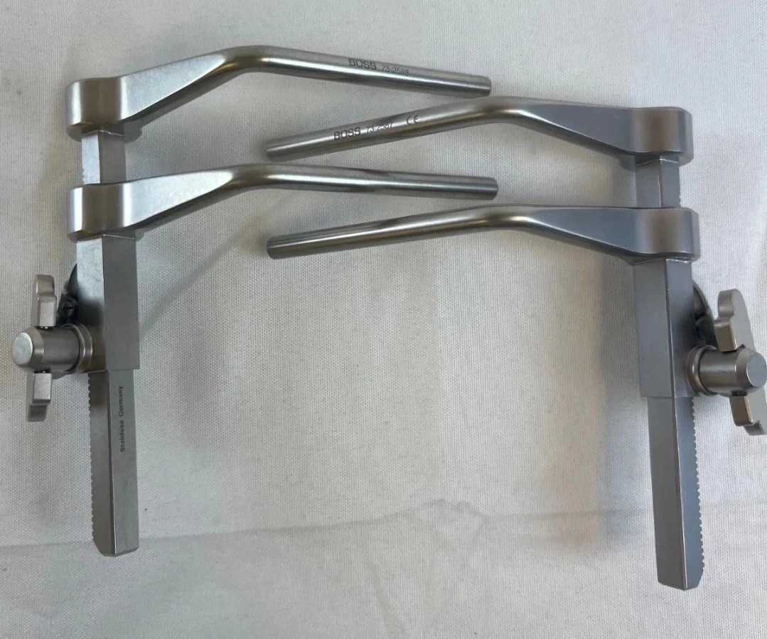 Boss Instruments 73-2587 & 73-2588 CVB Distractors Left & Right 100mm Rack Neuro