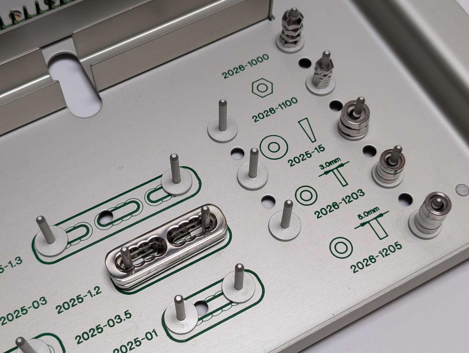 ACROMED 2025-990 VSP Implant Set (USED).