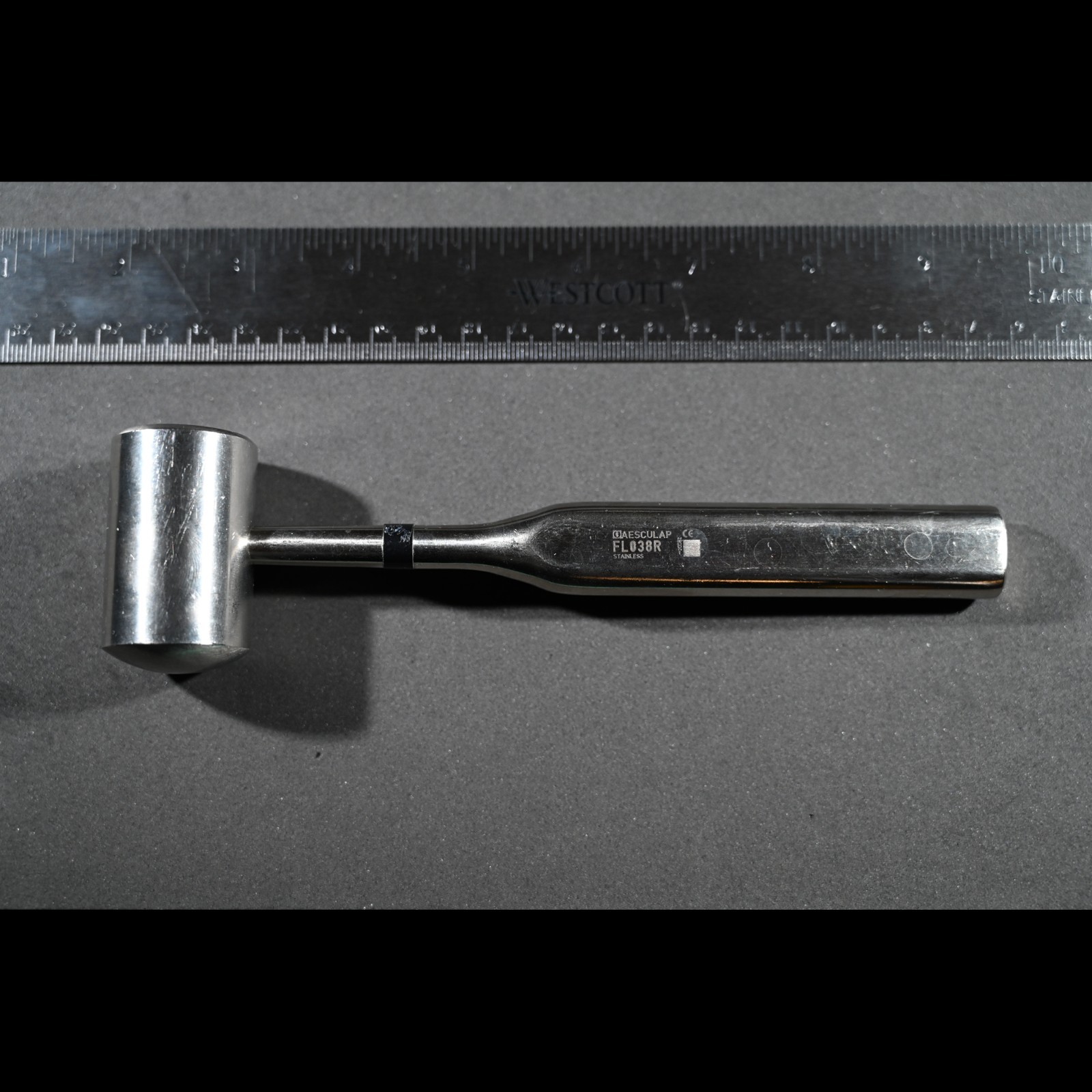 Aesculap FL038R Cottle Surgical Mallet Flat/Round 235 g 30 mm 7 1/4 in