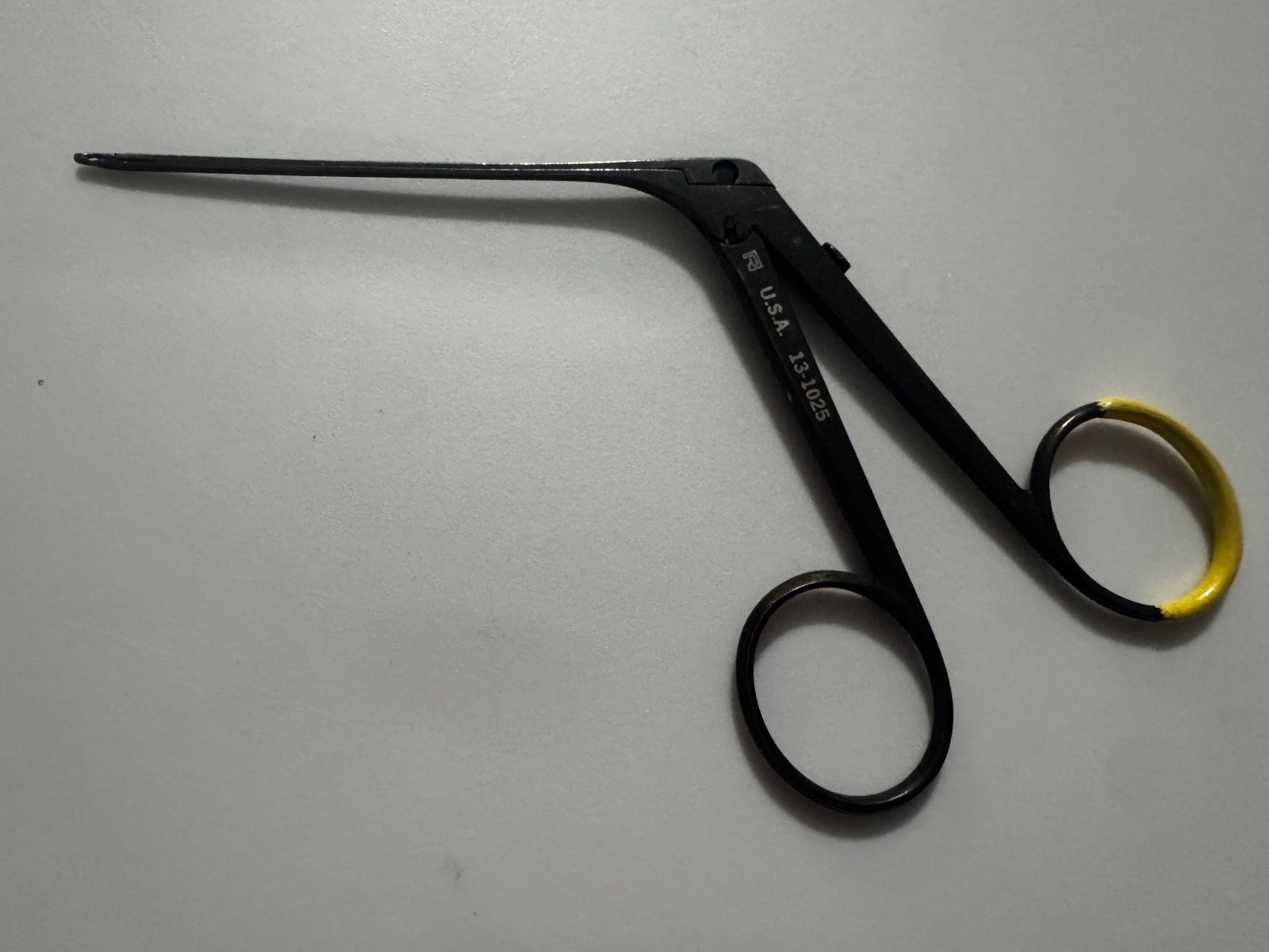 Richards 4mm Left Curved Cupped Forsep Model 13-1025
