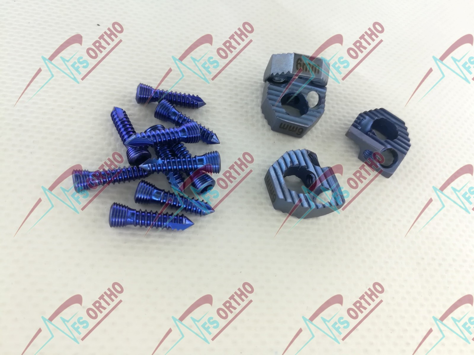 6mm Cervical Fusion Cage Locking System with Screws, 31 Pieces – Spine Surgery