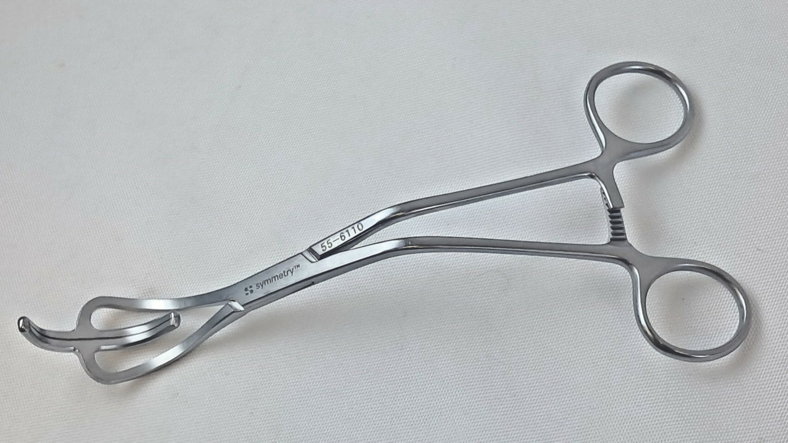 Symmetry 55-6110 Strong Aortic Clamp Angled 8″ Orthopedic