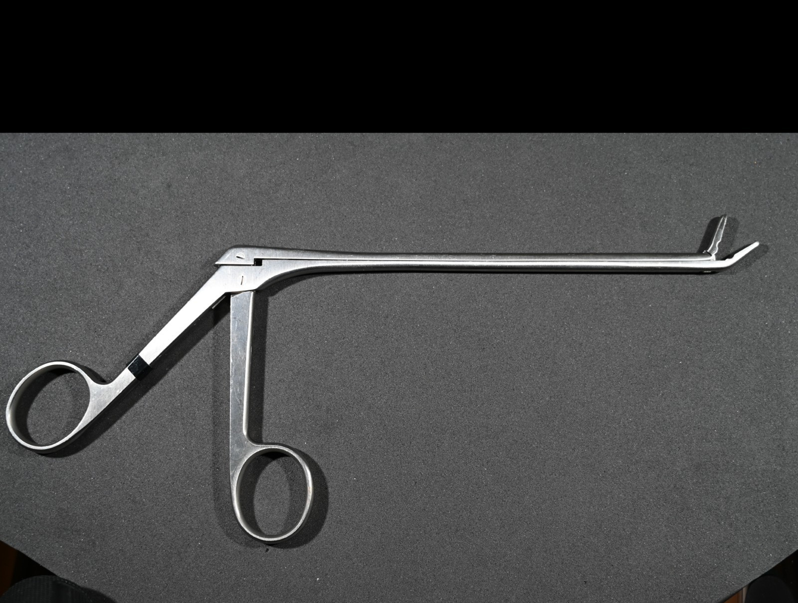 Aesculap FF814R Spurling Rongeur 4 x 10 mm Up Jaw 7 in Surgical