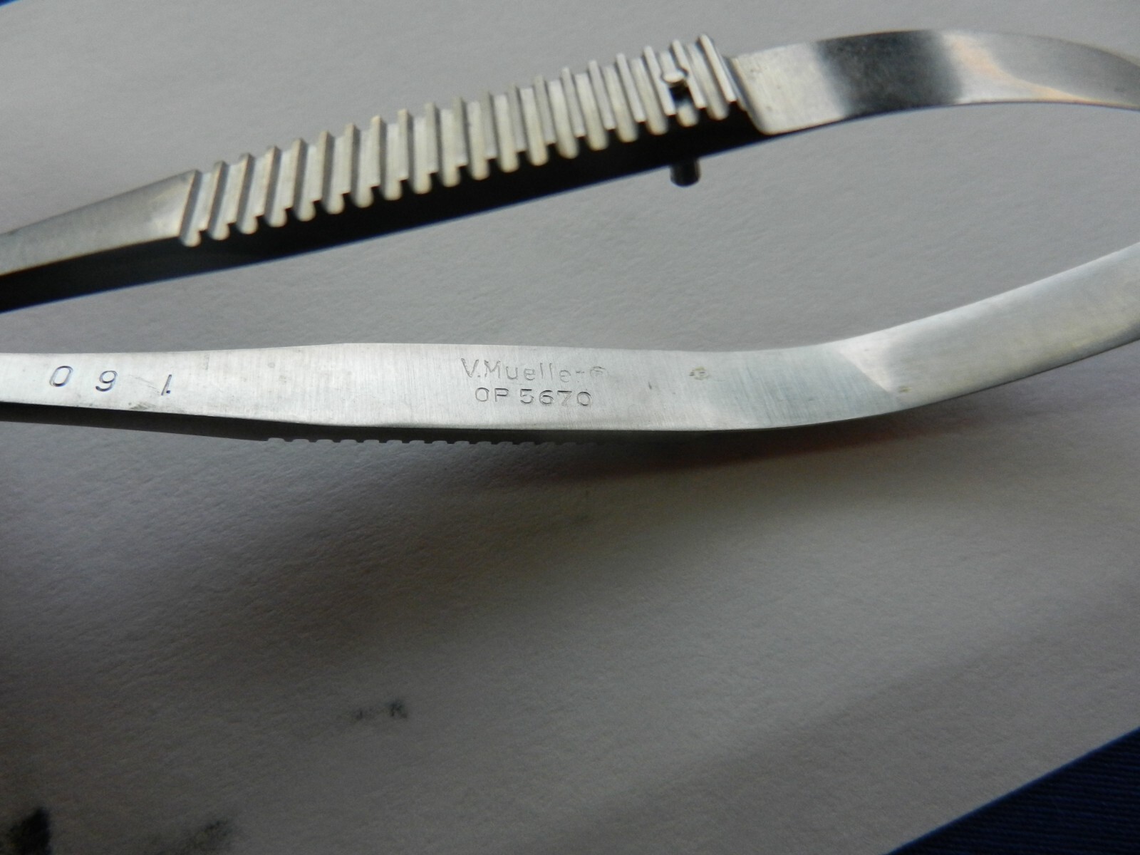 E4452 V. Mueller OP5670 Westcott Ophthalmic Curved Tenotomy Scissors