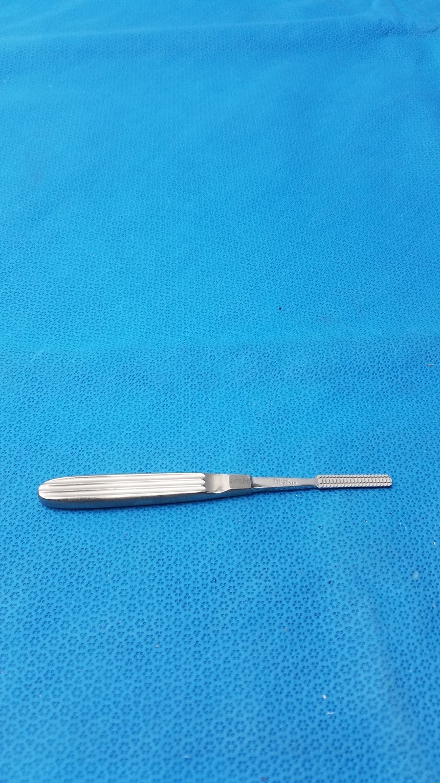 Karl Storz Stainless Steel N4525 Surgical Instrument